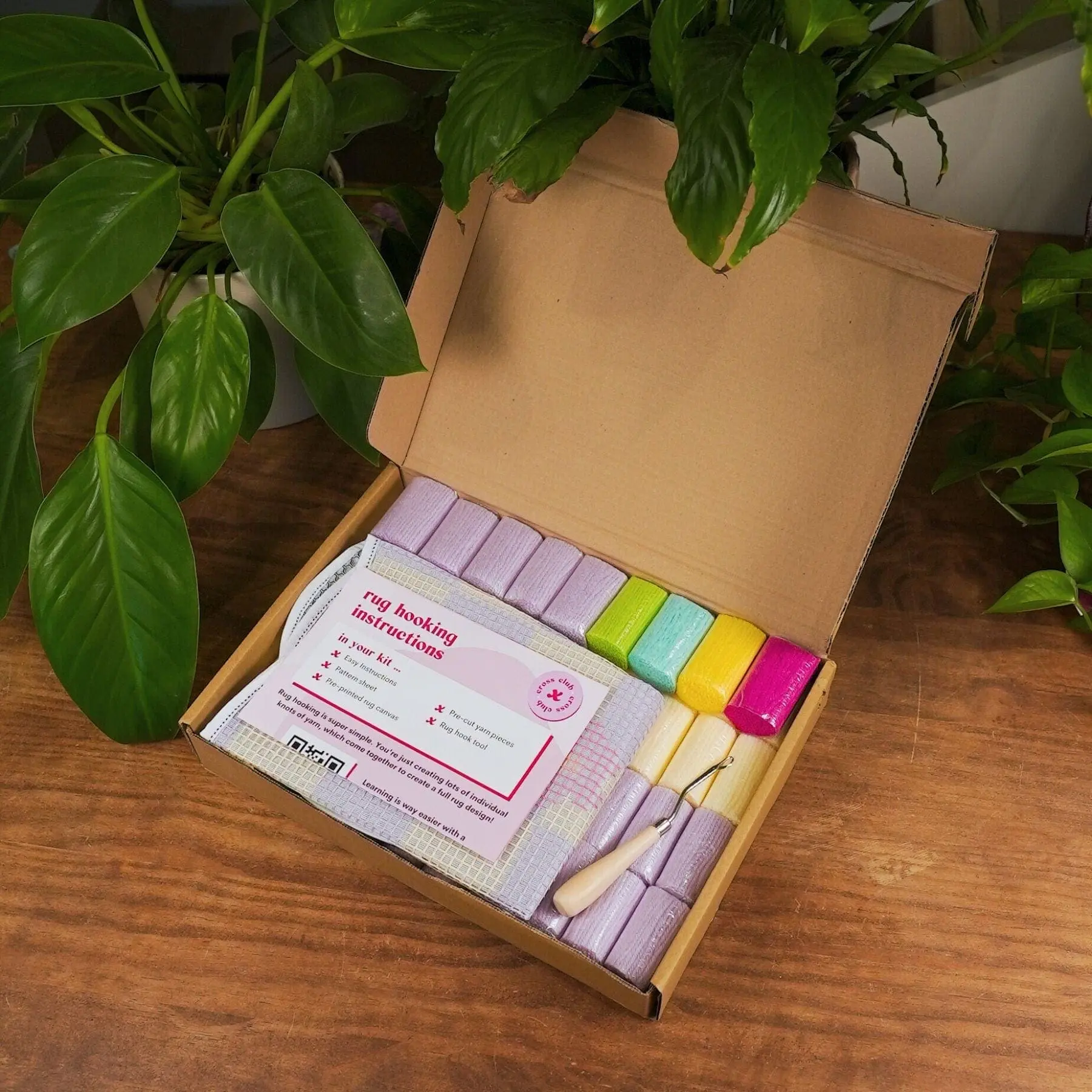 CHECK ME OUT - Rug Making Kit - Image 4