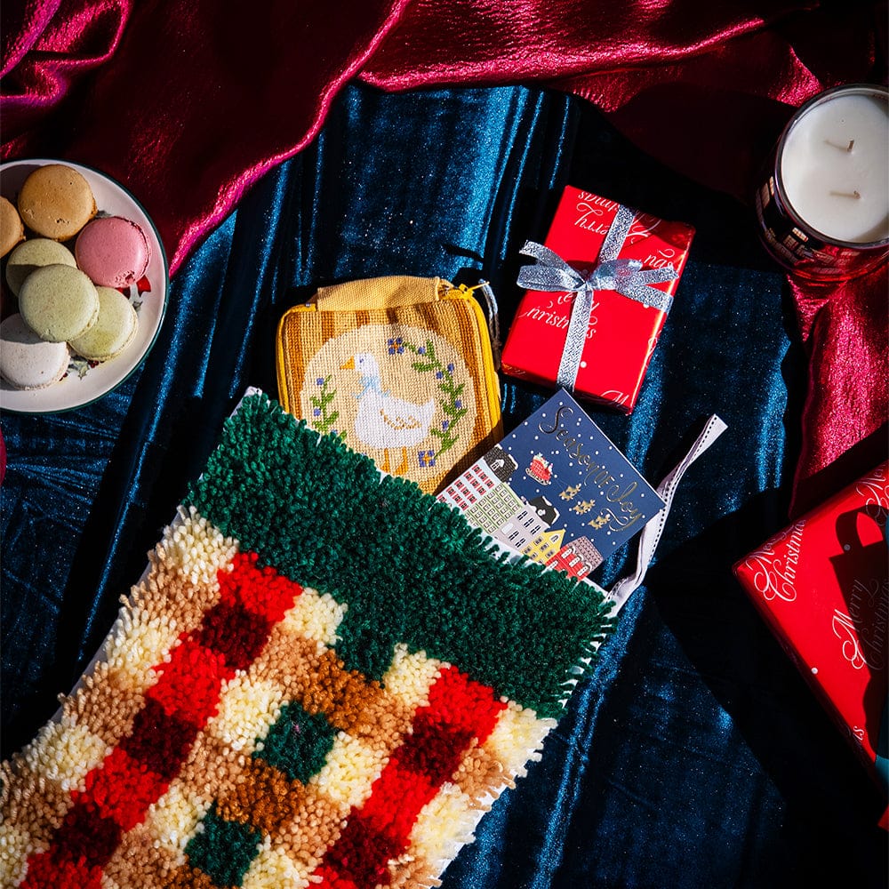 COZY PLAID - Christmas Stocking Kit - Image 2