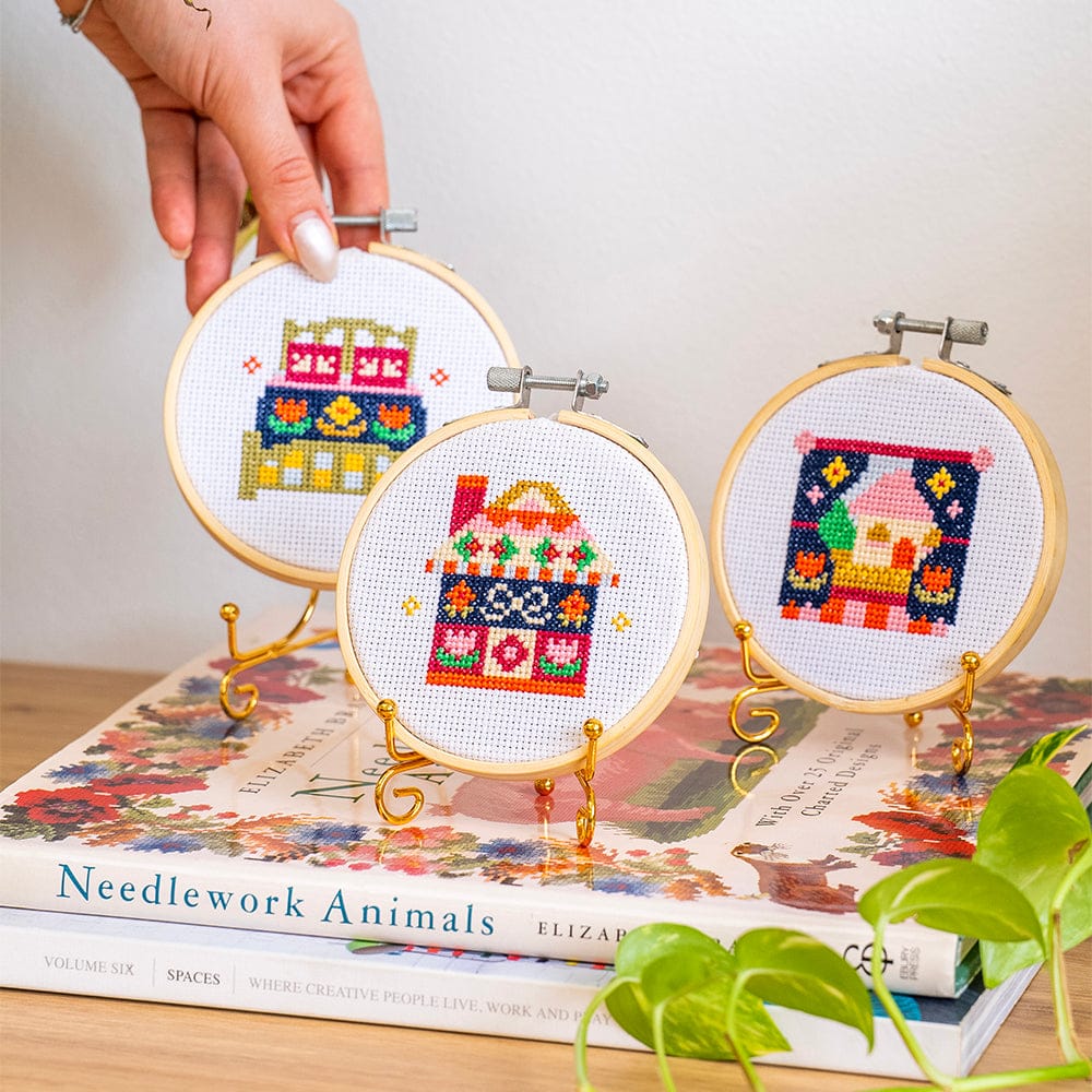 COZY COTTAGE MINIS - Cross Stitch Kit - Image 2