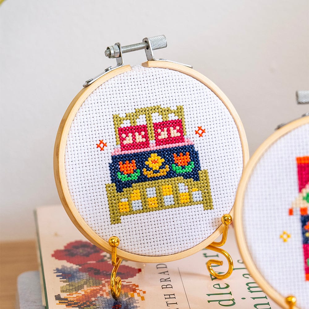 COZY COTTAGE MINIS - Cross Stitch Kit - Image 3