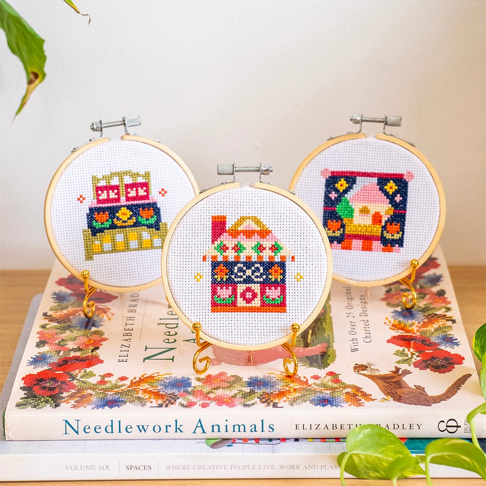 COZY COTTAGE MINIS - Cross Stitch Kit - Image 9