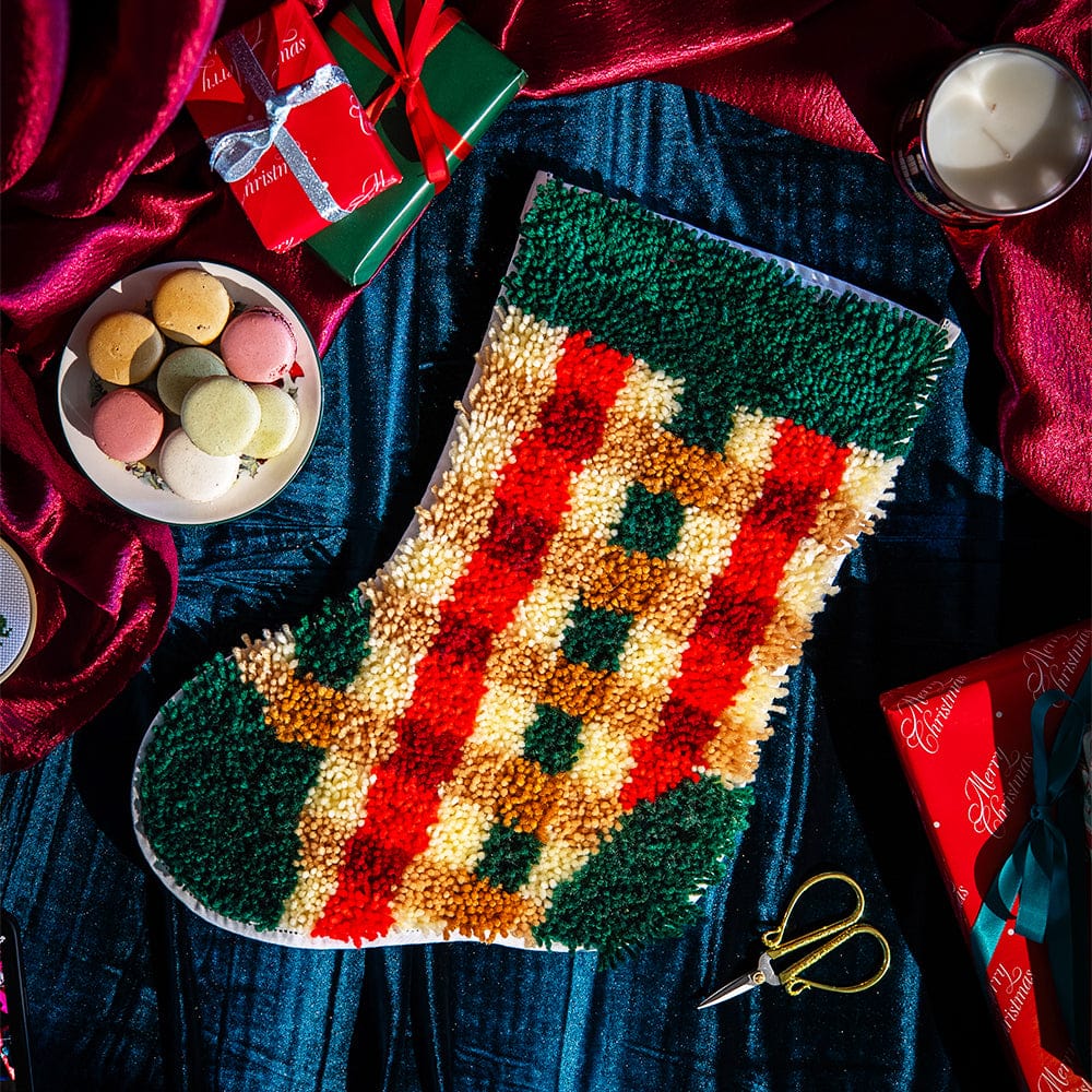 COZY PLAID - Christmas Stocking Kit