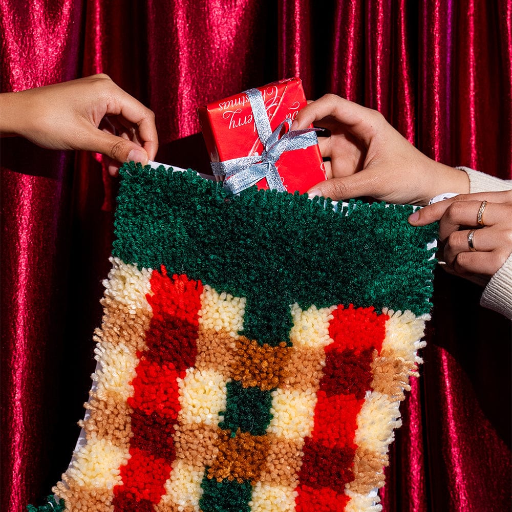 COZY PLAID - Christmas Stocking Kit - Image 7