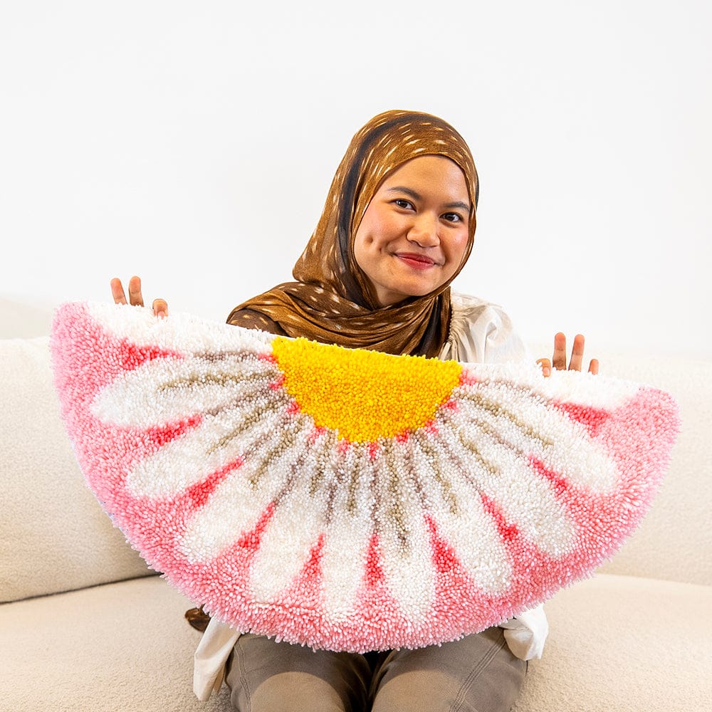 DAISY - XL Mirror Rug Making Kit - Image 6