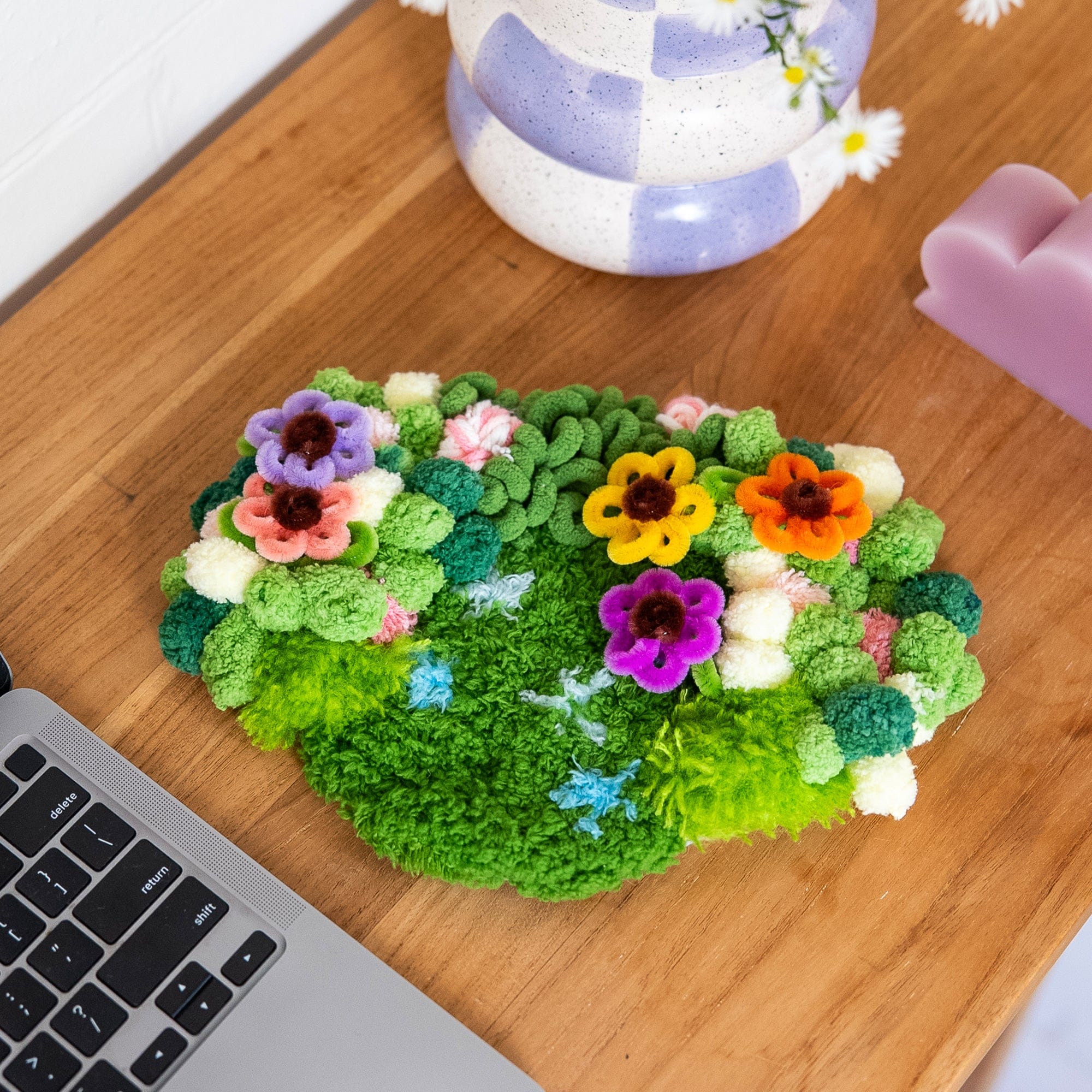 DISCO DAISY - Moss Coaster Kit