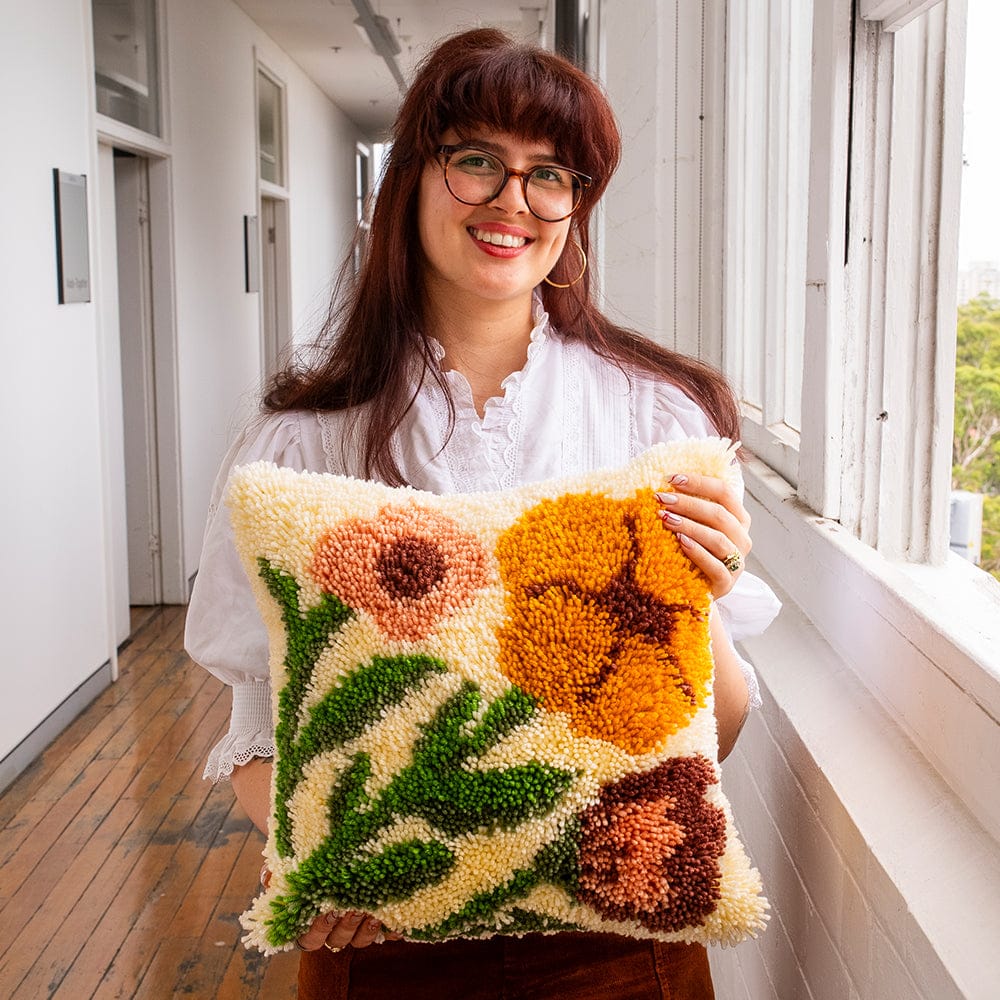 Earthy Wild Blooms - Latch Hook Cushion Kit - Image 9