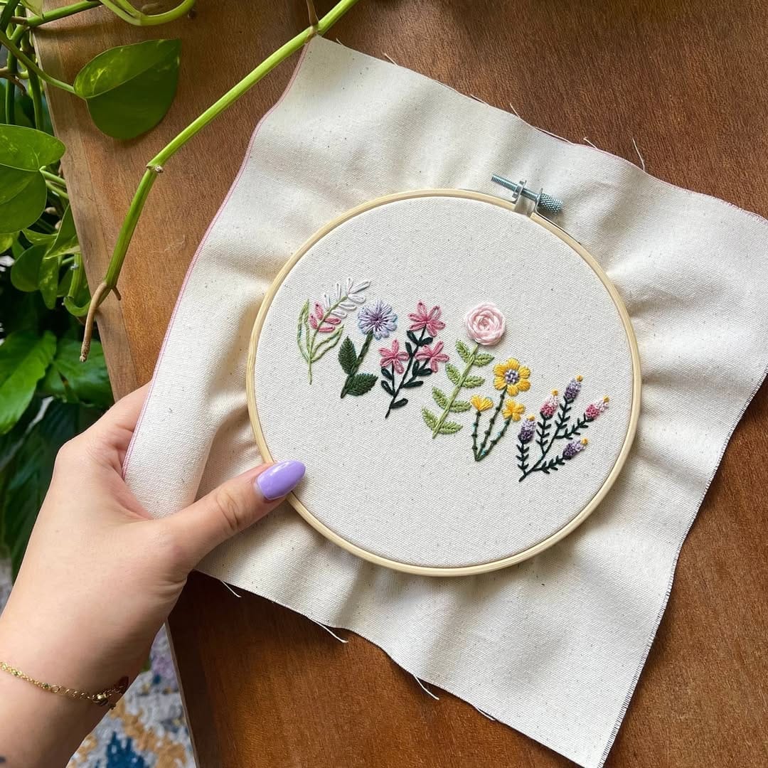 FLORAL SAMPLER - Embroidery Kit - Image 5