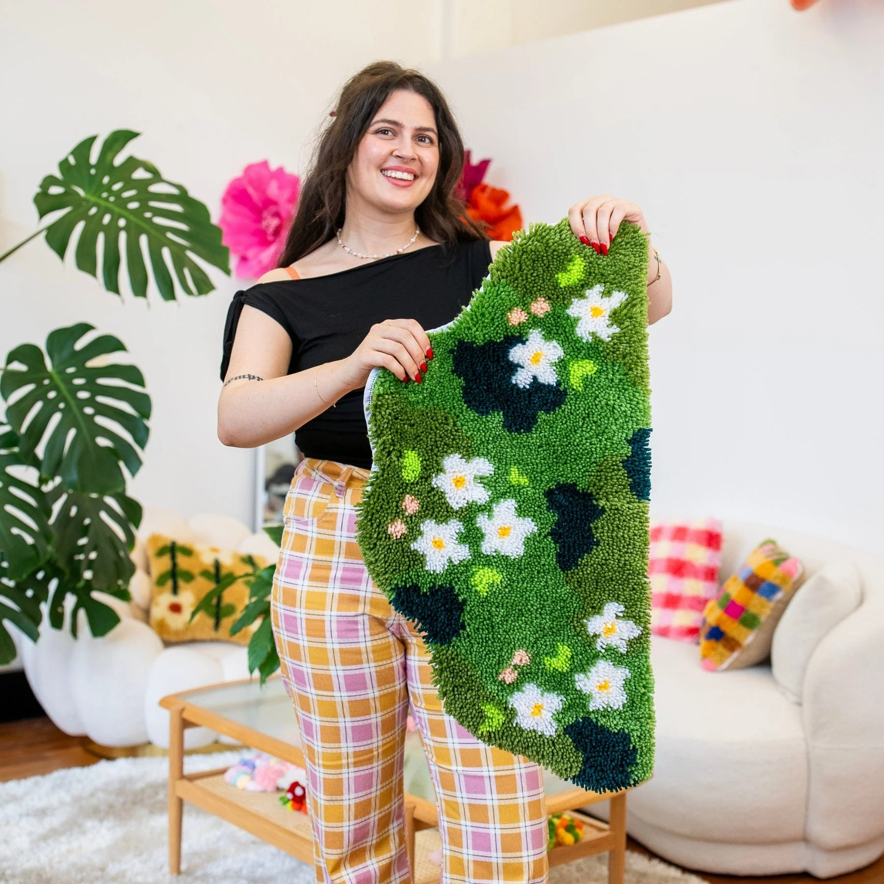 FLOWER GLADE - XL Mirror Rug Making Kit - Image 4