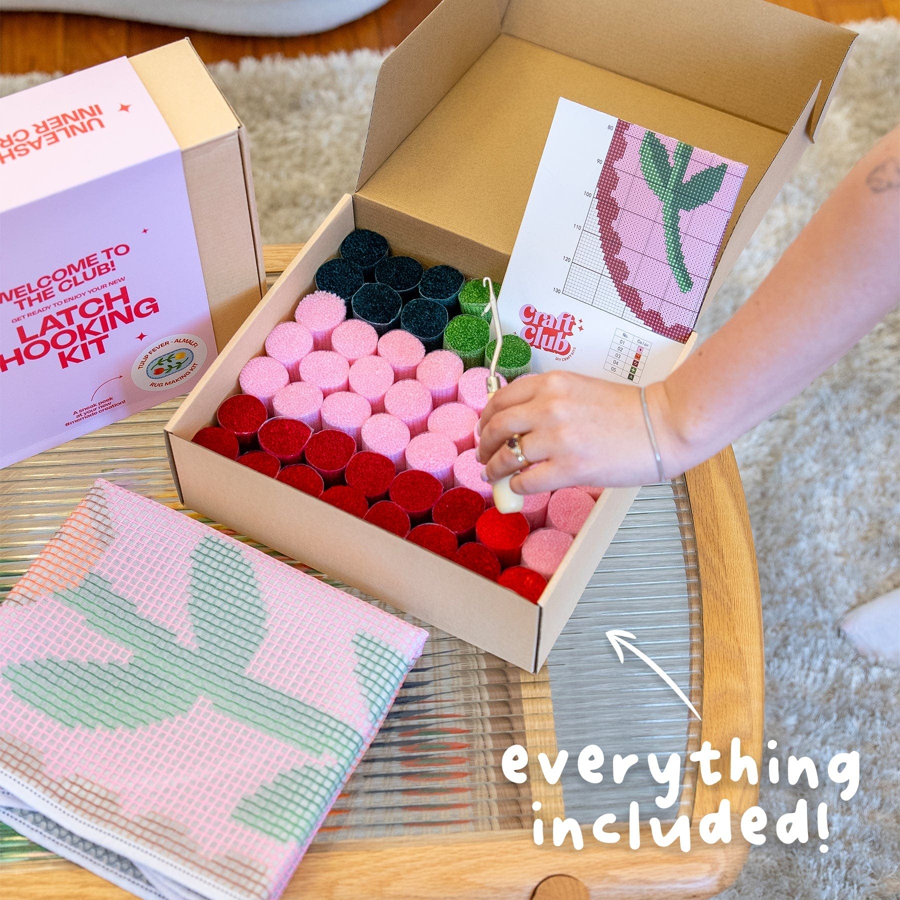 LEMONS FLOWER VASE - XL Rug Making Kit - Image 4