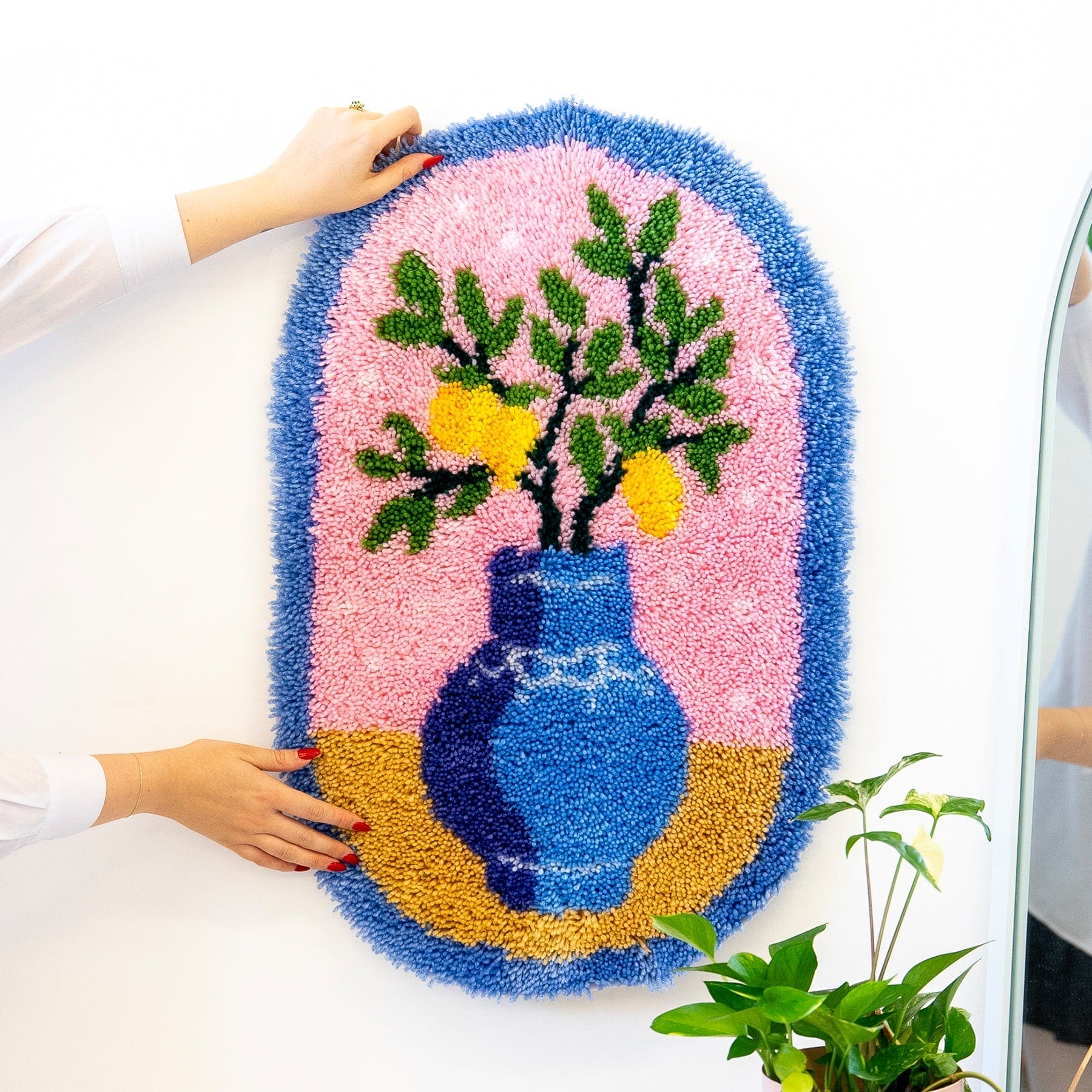 LEMONS FLOWER VASE - XL Rug Making Kit - Image 7