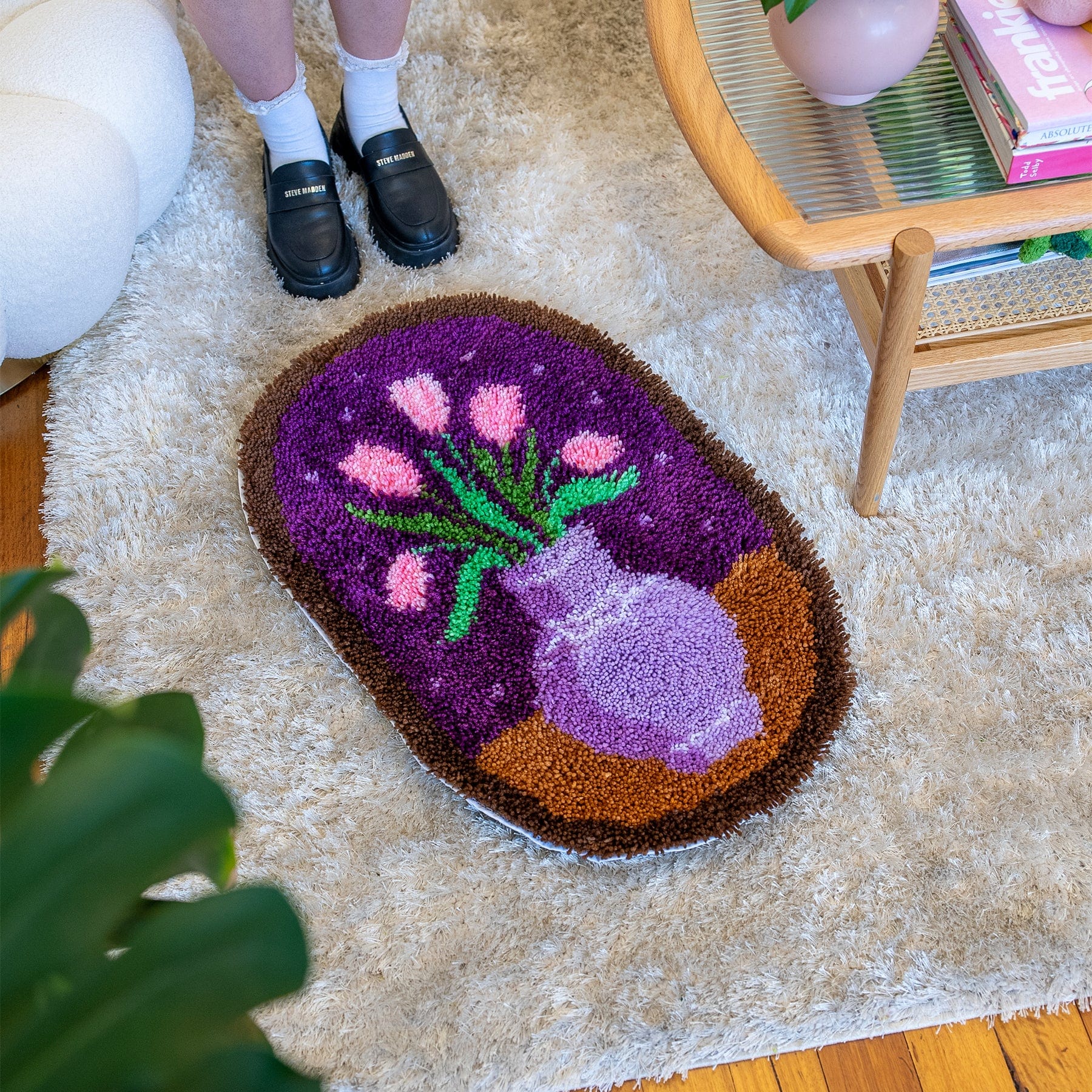 TULIPS FLOWER VASE - XL Rug Making Kit - Image 12