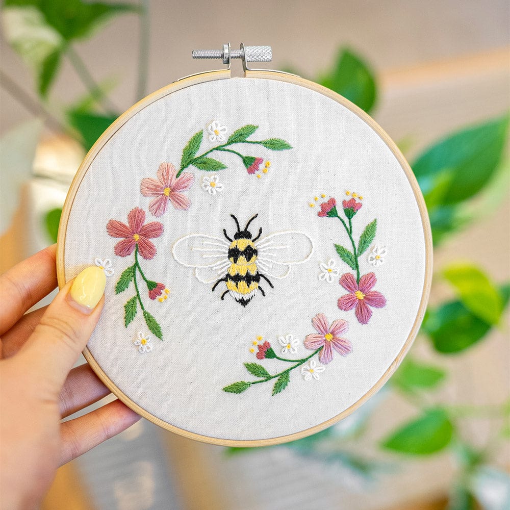 HONEY BEE - Embroidery Kit - Image 6