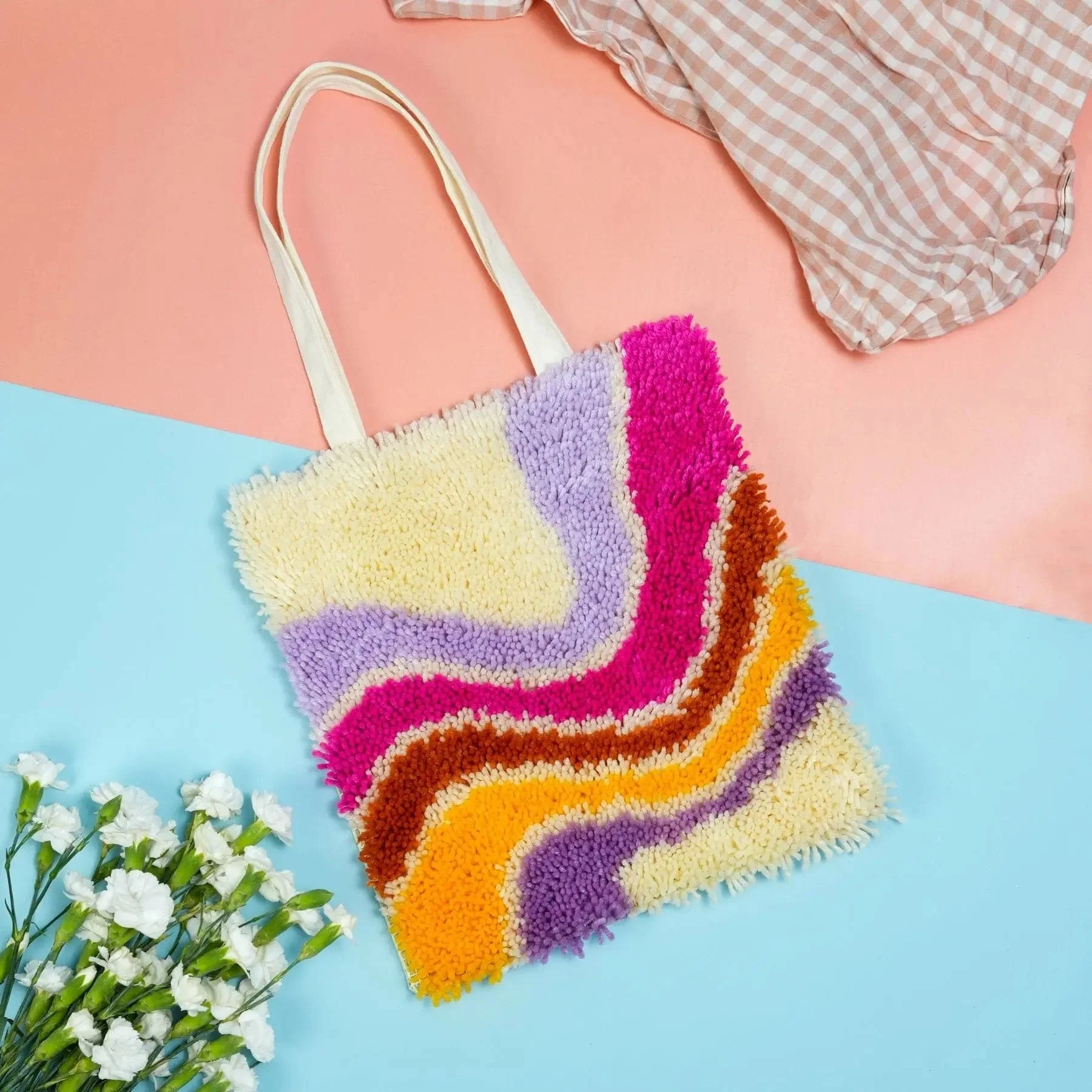 MAKING WAVES - Latch Hook Tote Bag - Image 3