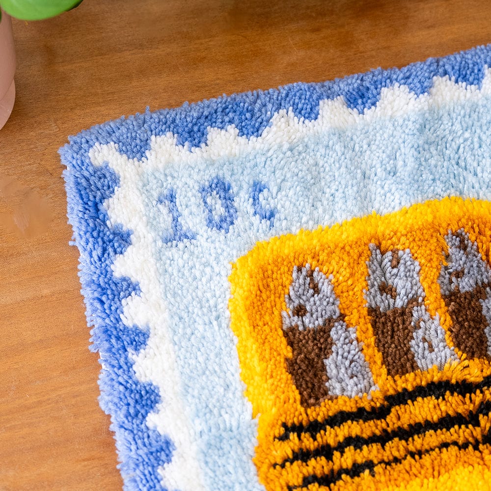 Mediterranean Summer - XL Latch Hook Rug Bundle - Image 4