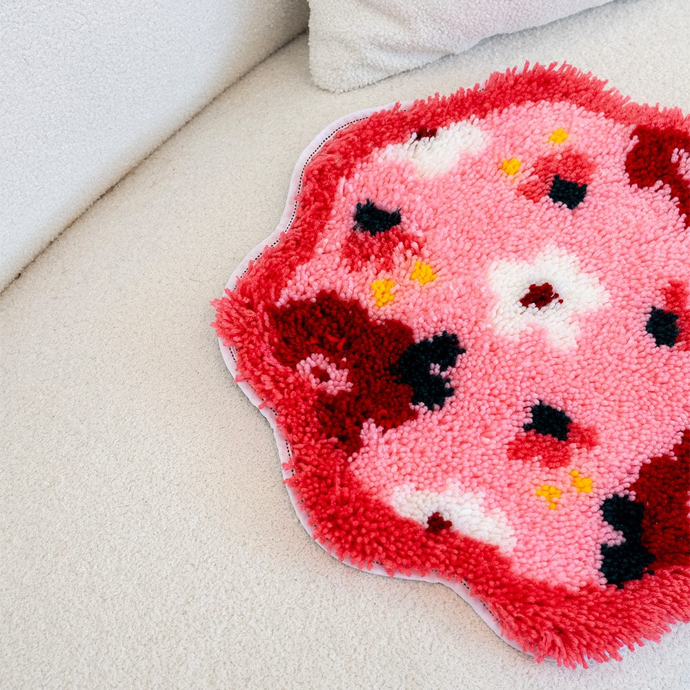 PINK POSIES - Rug Making Kit - Image 8