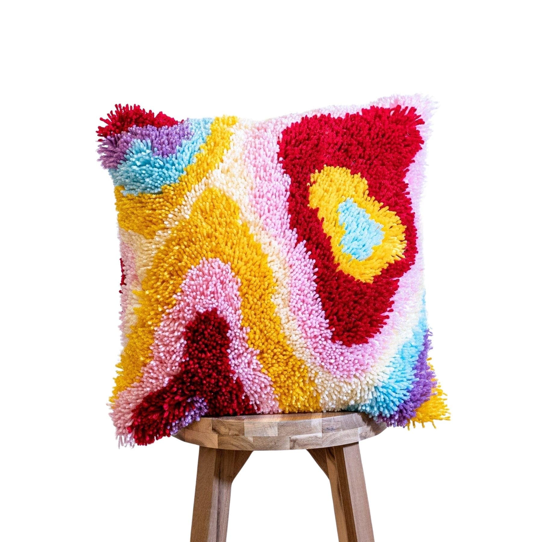 PSYCHEDELIA - Latch Hook Cushion Kit - Image 10