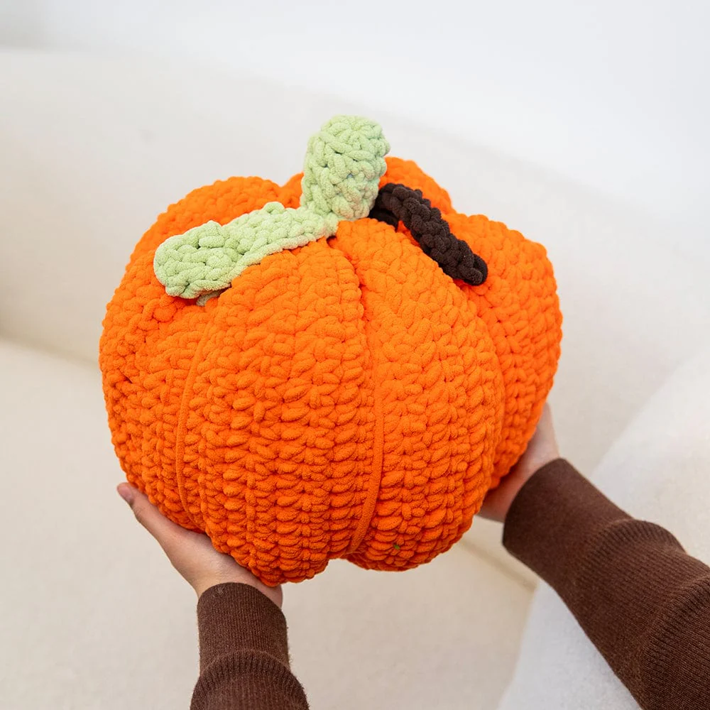 PUMPKIN - Chunky Crochet Kit - Image 9