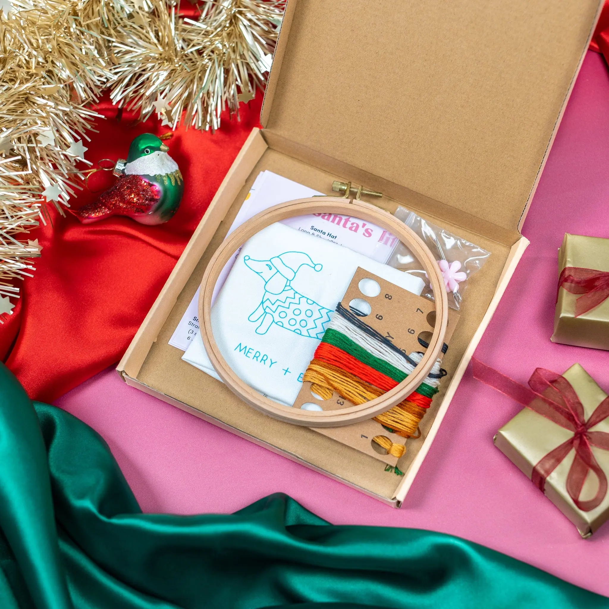 SANTA'S LITTLE HELPER - Christmas Embroidery Kit - Image 6