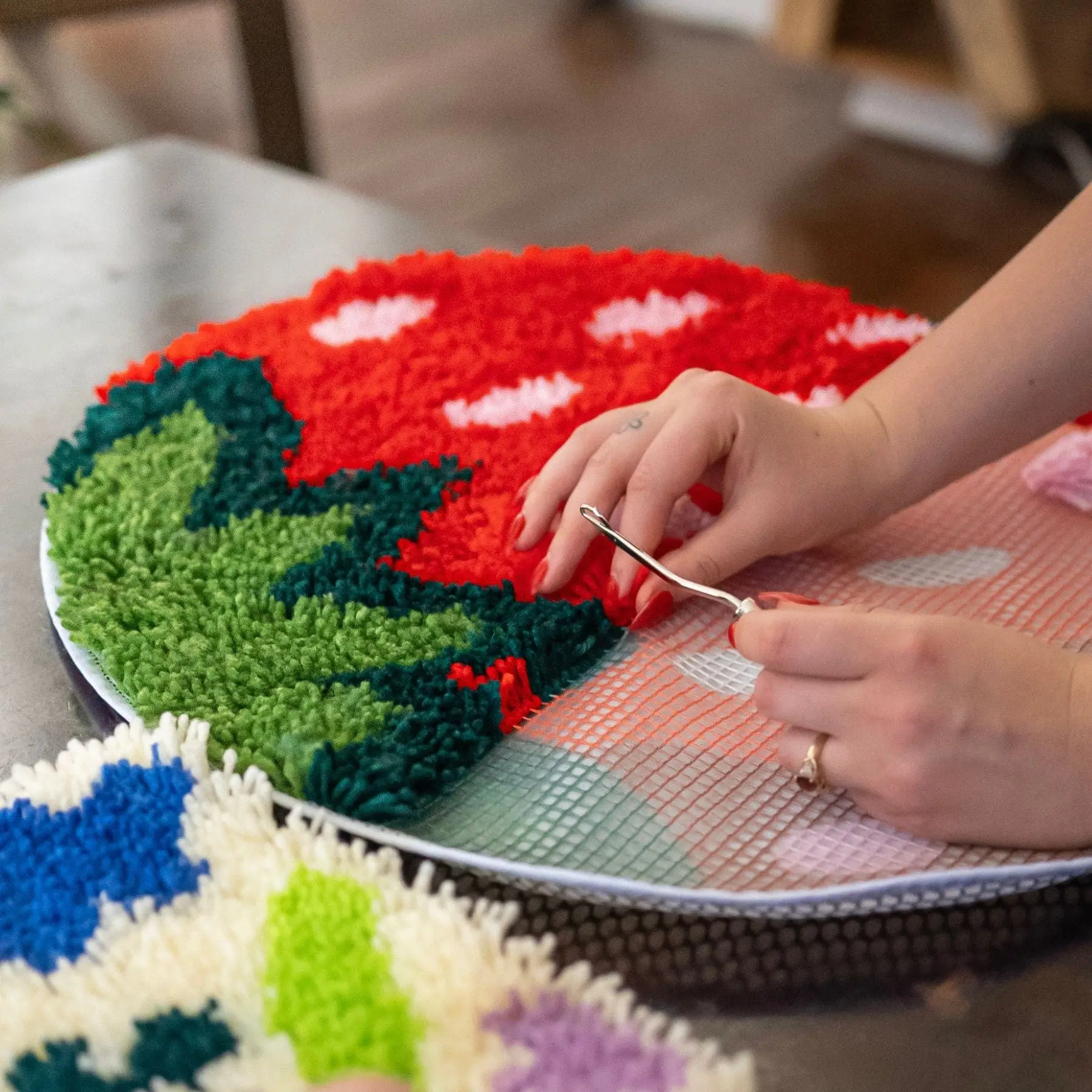 STRAWBERRY DREAMING - Rug Making Kit - Image 8