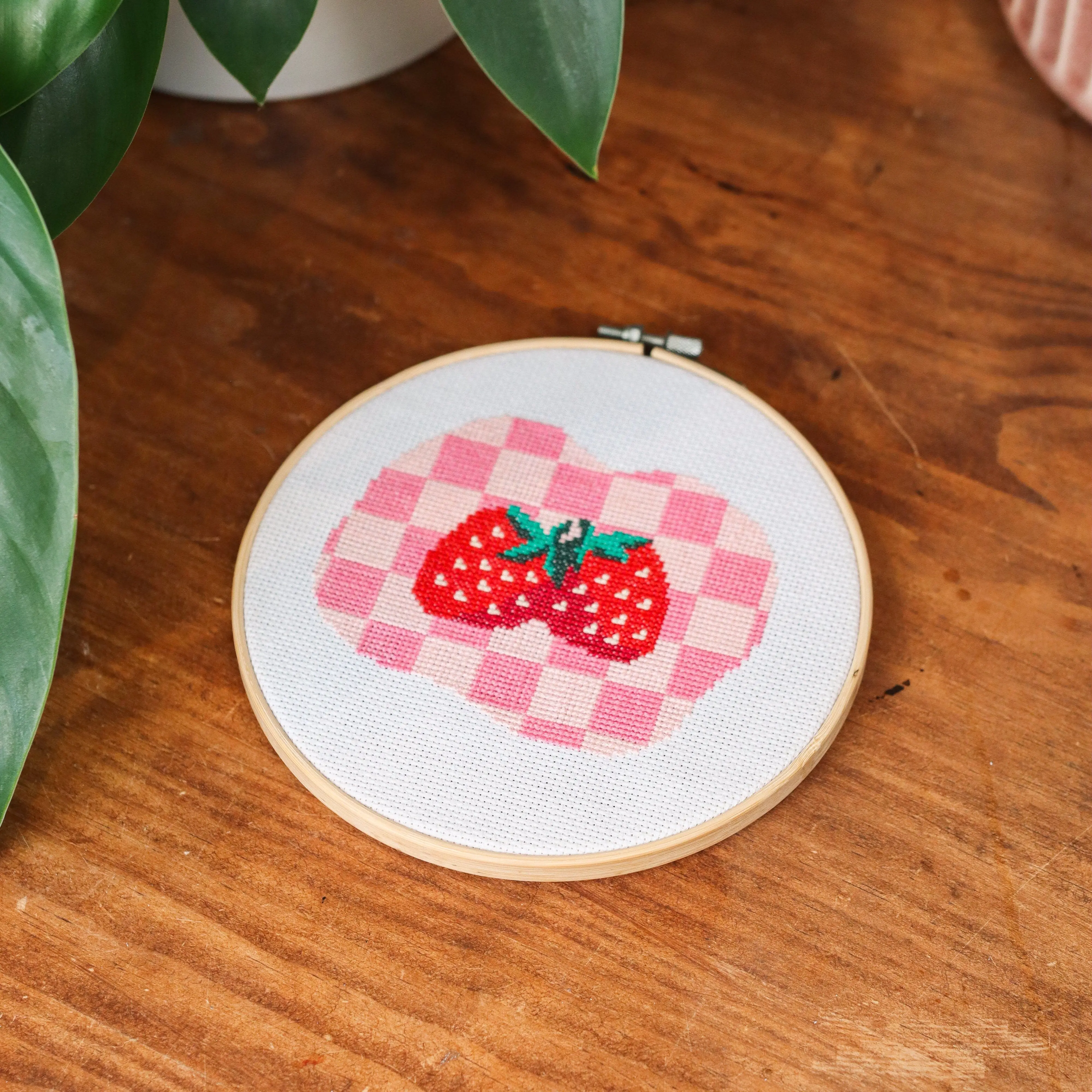 STRAWBERRY SUMMER - Cross Stitch Kit - Image 5
