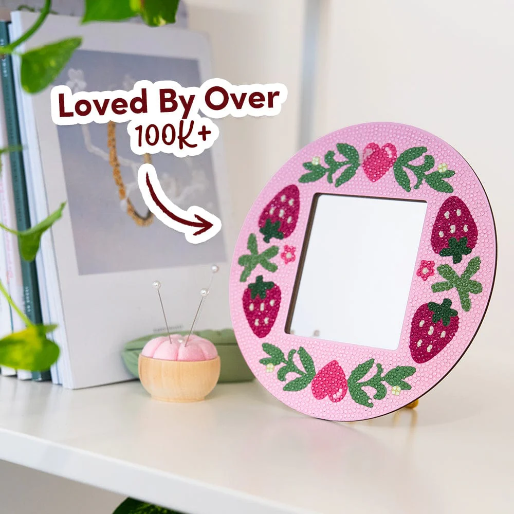 Strawberry Sweetheart - Diamond Painting Mirror Frame Kit - Image 10