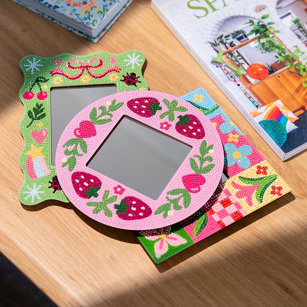 Strawberry Sweetheart - Diamond Painting Mirror Frame Kit - Image 8