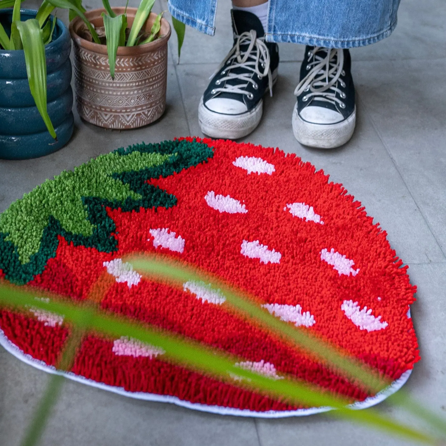 STRAWBERRY DREAMING - Rug Making Kit - Image 9
