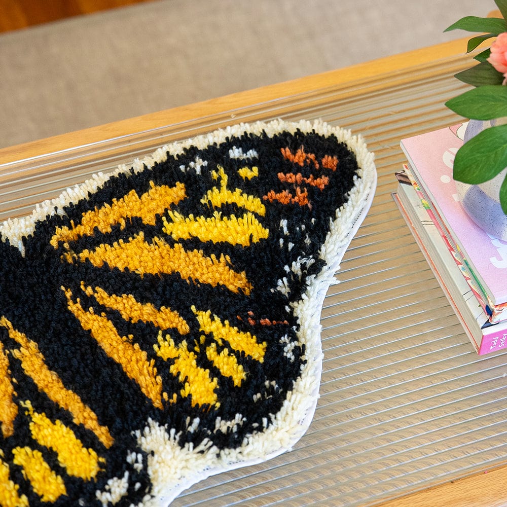 THE BUTTERFLIES - Latch Hook Rug Kit Bundle - Image 9