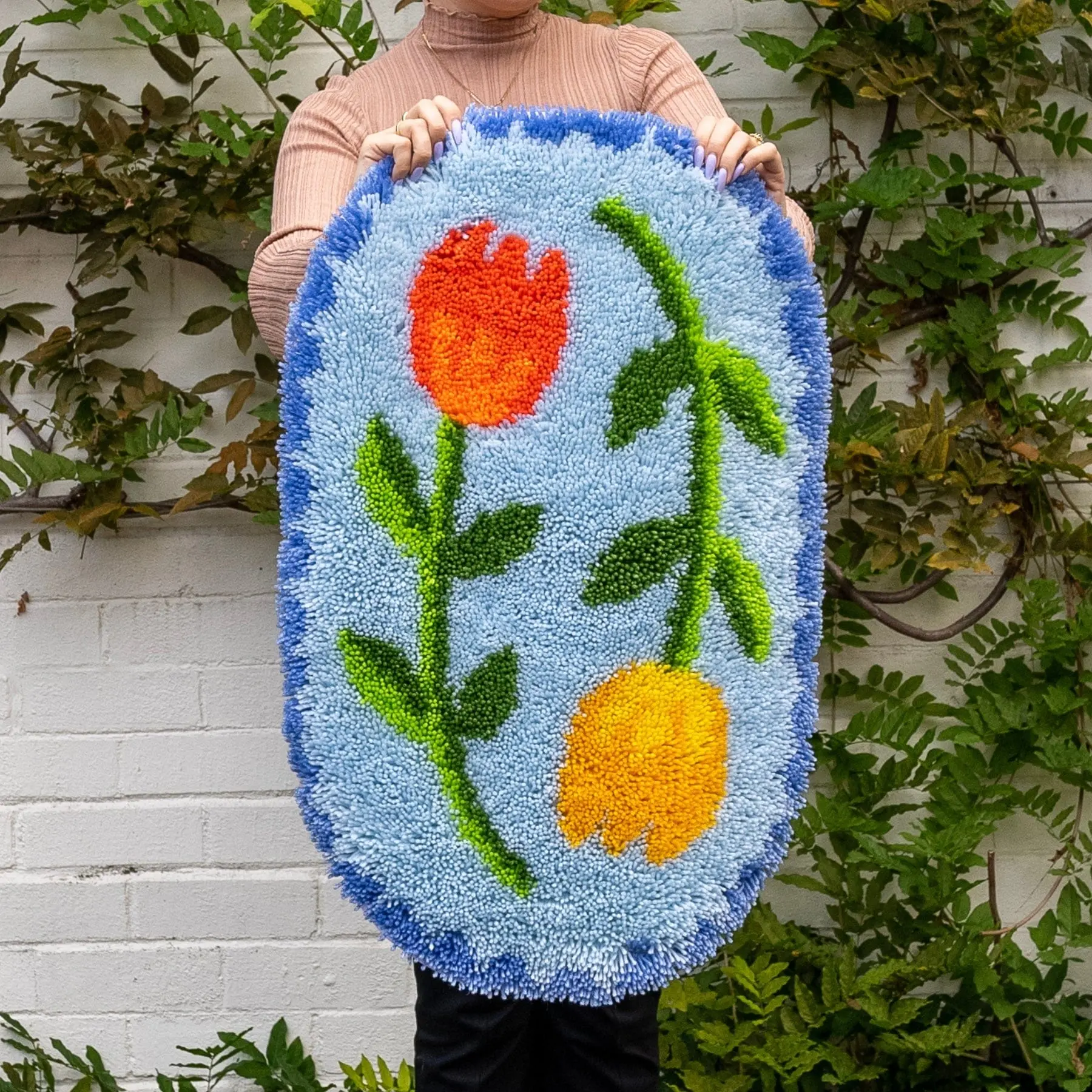 ALMALFI  TULIP FEVER - XL Rug Making Kit - Image 8
