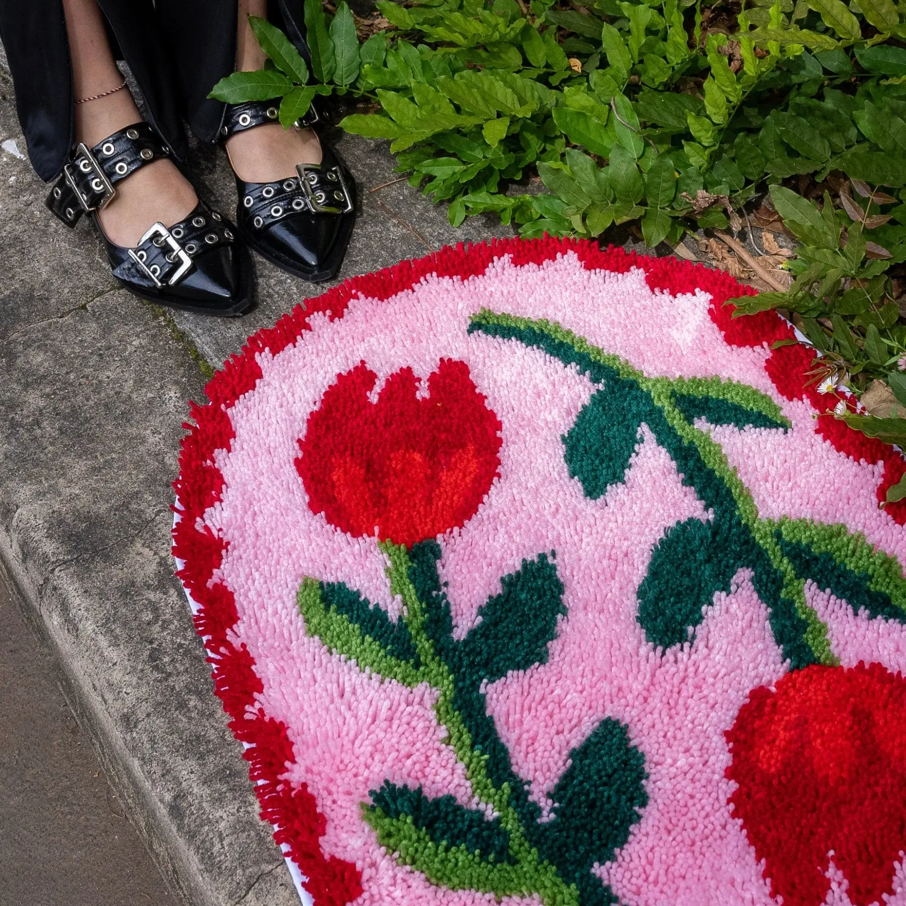 PARIS TULIP FEVER - XL Rug Making Kit - Image 7