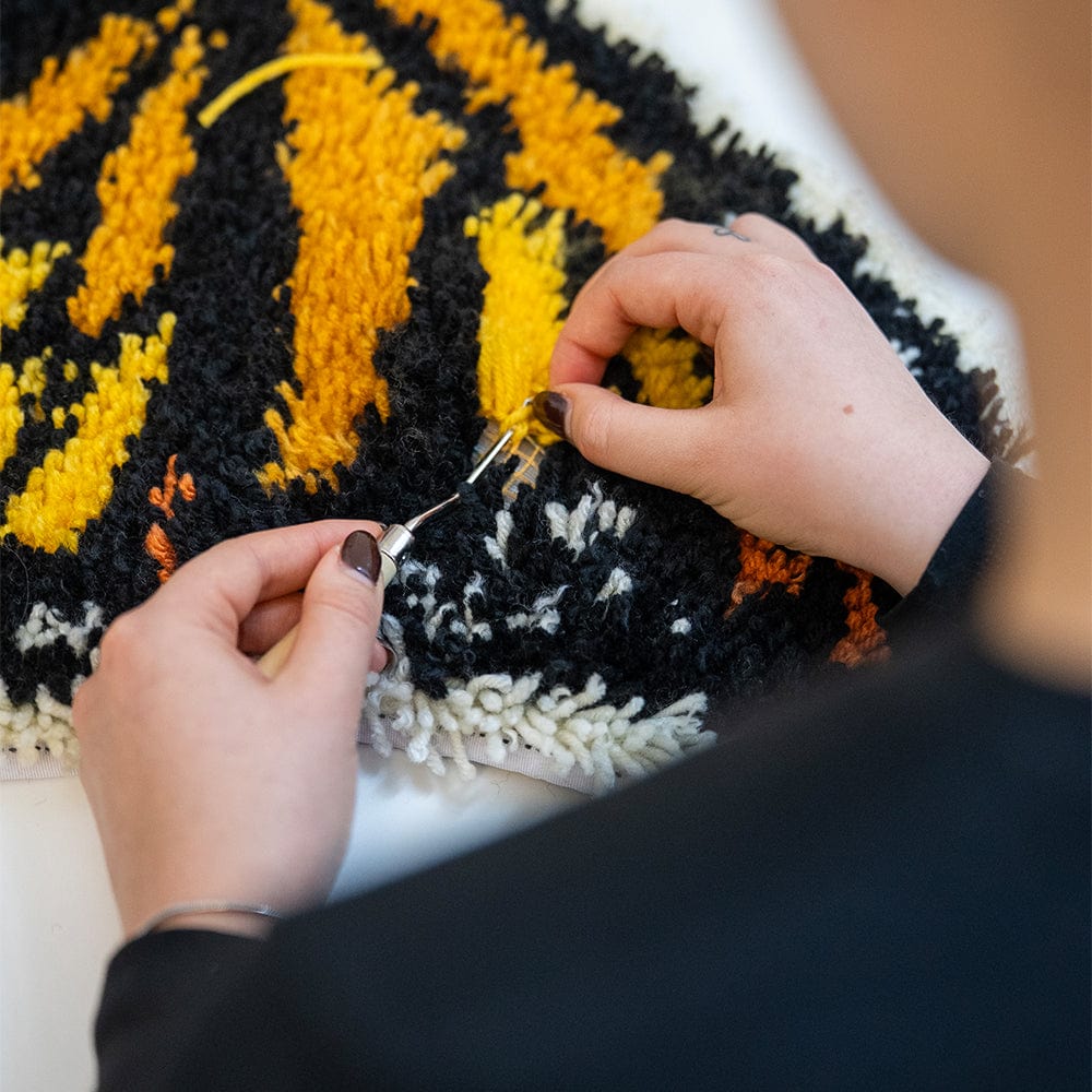 THE BUTTERFLIES - Latch Hook Rug Kit Bundle - Image 10