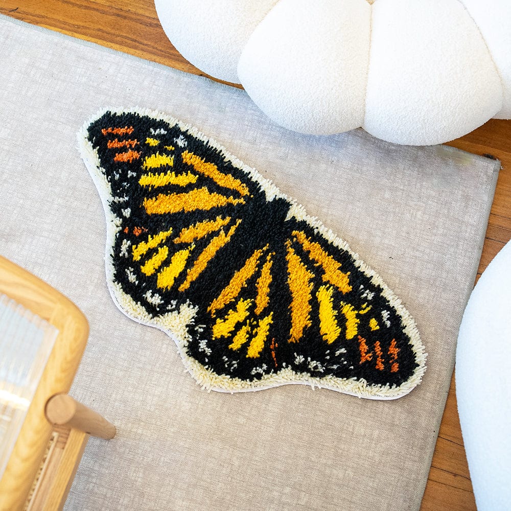 THE BUTTERFLIES - Latch Hook Rug Kit Bundle - Image 8